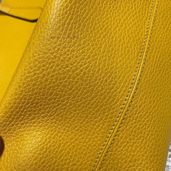 Gucci Authentic Mustard Pebbled Leather Large Swing Shopper Tote Bag - Picture 12 of 15